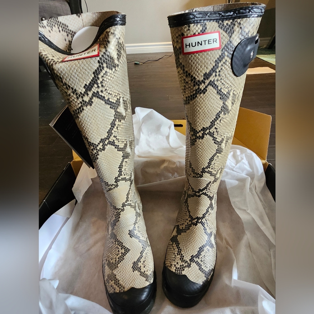 Hunter Carnaby Snake Rain Boots UK size 7
